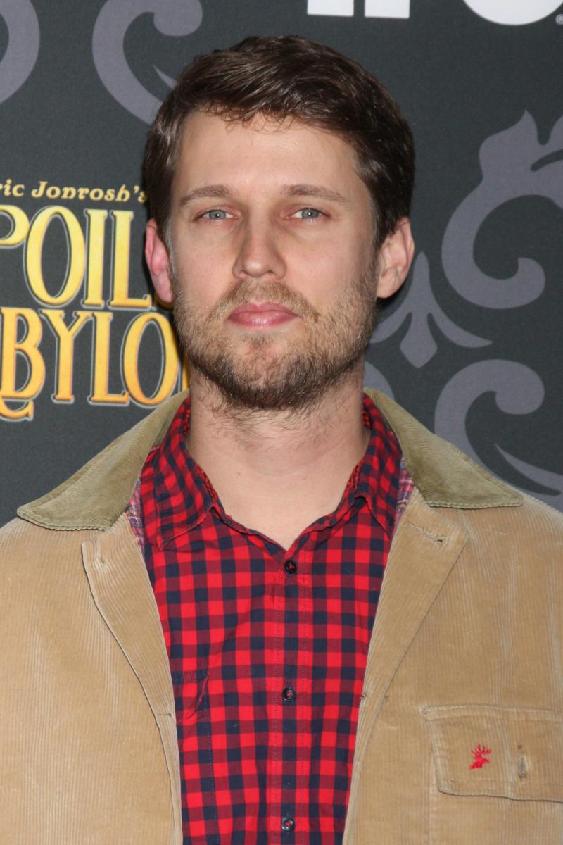 Next photo of Jon Heder